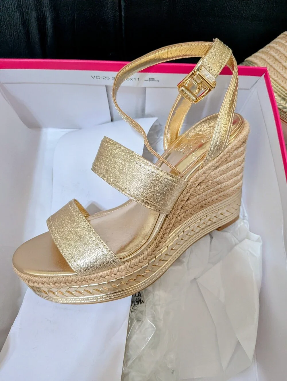 Vince Camuto brand new